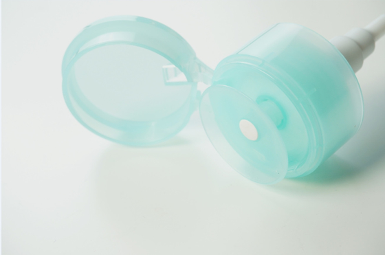 PP nhựa mỹ phẩm 33/410 Máy phun sơn móng với nút silicone